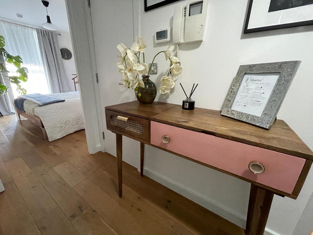 Peloton Organic Health Apartment In Angel, Old Street, Islington Londen Buitenkant foto