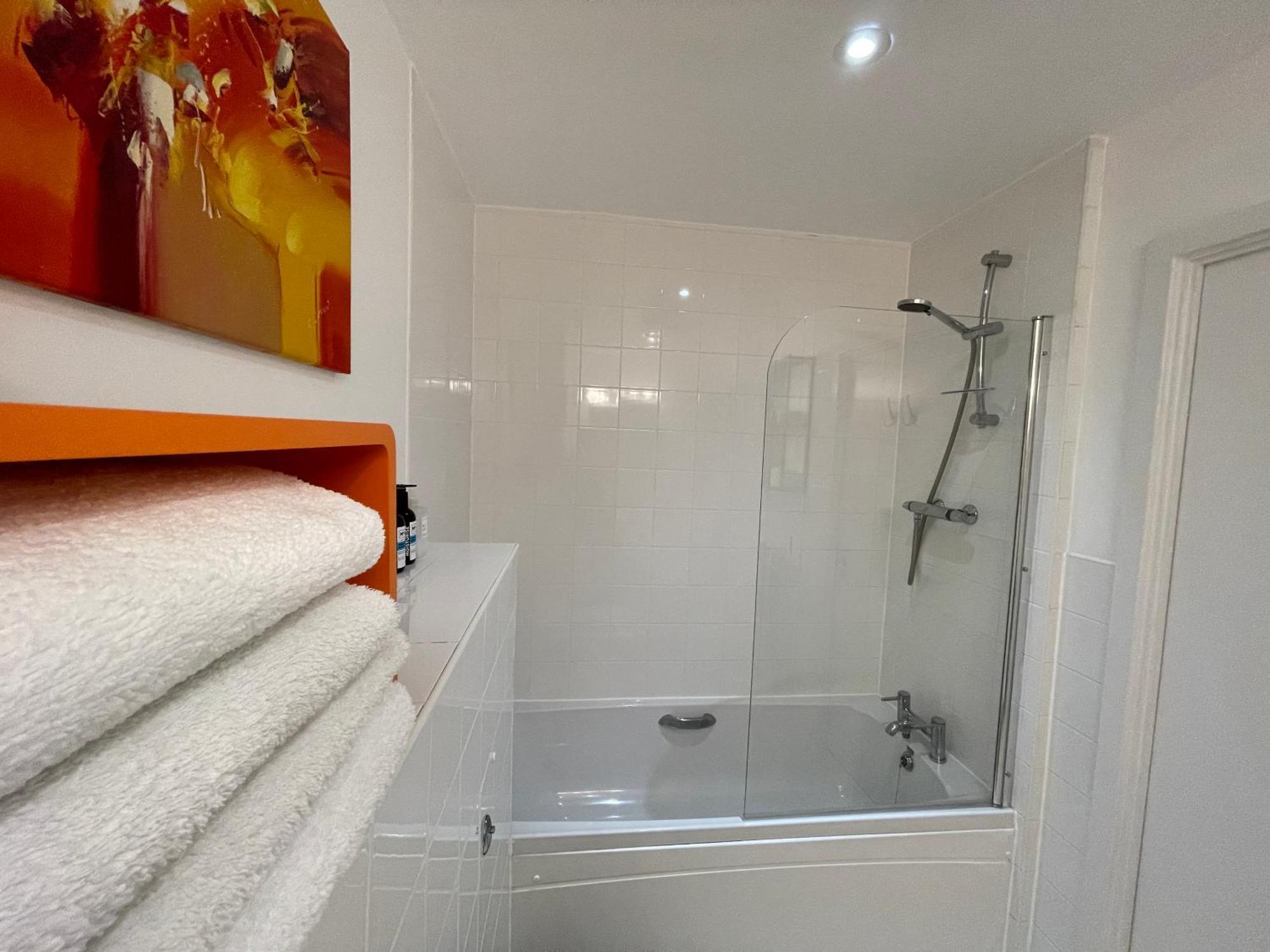 Peloton Organic Health Apartment In Angel, Old Street, Islington Londen Buitenkant foto